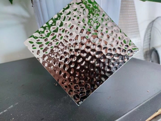Piastra in acciaio inossidabile stampata con stile di design contemporaneo
