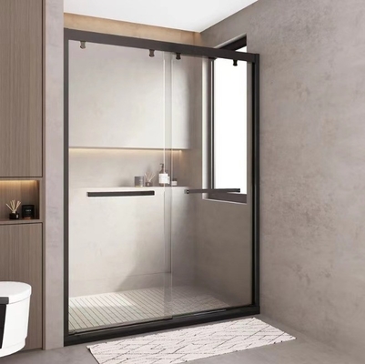 Cabina doccia in vetro in acciaio inossidabile con superficie lucidata e set di porte scorrevoli