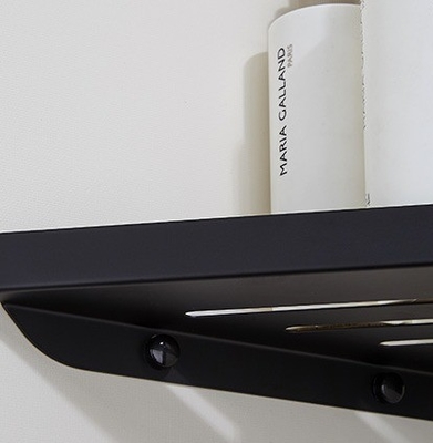 Finitura spazzolata scaffale doccia triangolare Caddy per il muro montato vaschetto di deposito bagno