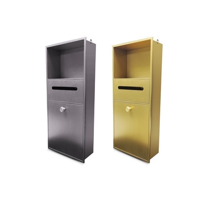 Niche in acciaio inossidabile a superficie spazzolata per doccia e asciugamani in bagno in design moderno