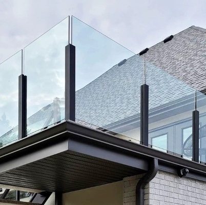 Matt Finish Stainless Steel Glass Deck Railing Mastet Pillar per sistemi di balcone