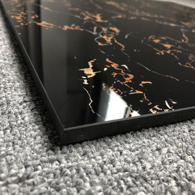 Chic marmo nero e oro pavimento bagno piastrelle in ceramica per pavimento parete giubbotti piastrelle specchio pakistan