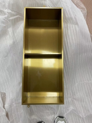 Niche in acciaio inossidabile a superficie spazzolata per doccia e asciugamani in bagno di design moderno
