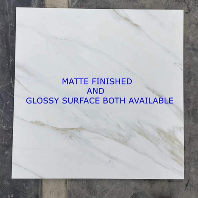 Porcellanato a corpo intero resistente agli acidi lucidato con piastrelle 60x60 in marmo d'oro di Calacatta