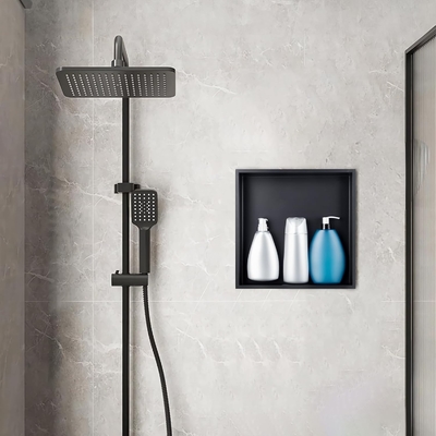 Migliora il tuo deposito in bagno con un ripiano di nicchia in acciaio inossidabile moderno e una luce a LED