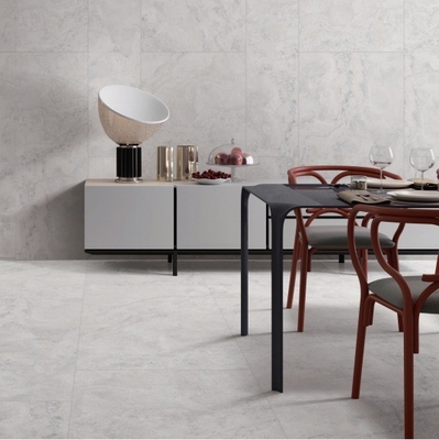 Moderno stile Porcellana Piastrelle Grigio chiaro e bianco Travertino Look Outdoor Piastrella da parete